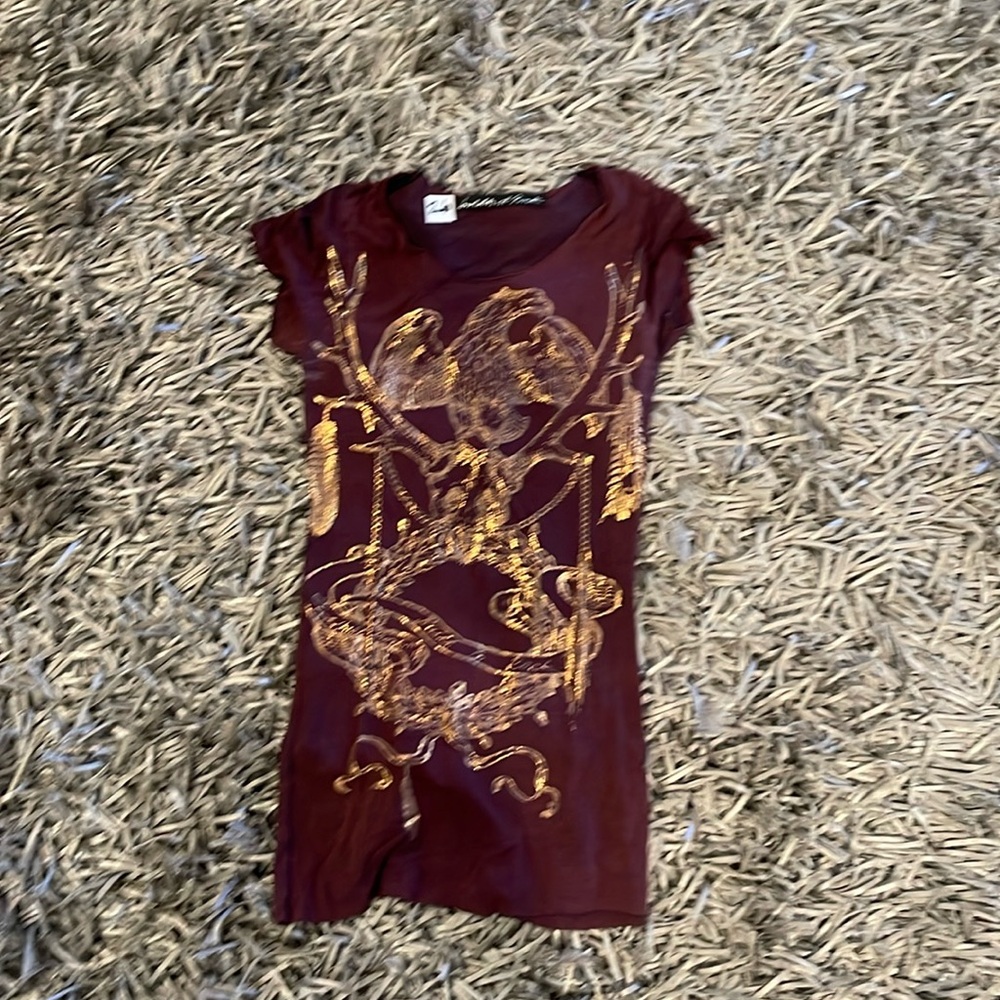 Short sleeve tee